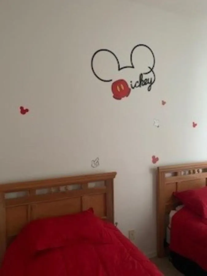 Luxury Villa - 75 Inch Smart Tv, Upgrades Throughout! 20 Minutes To Disney Davenport 0*,  United States